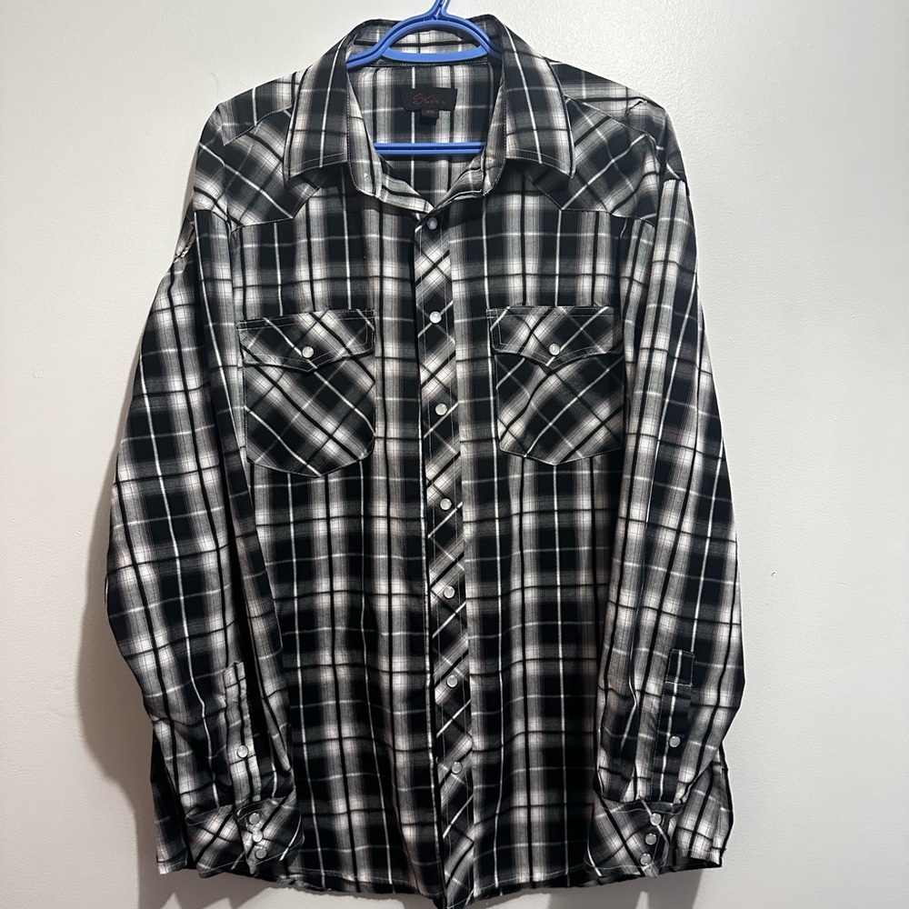 Men’s dress shirt